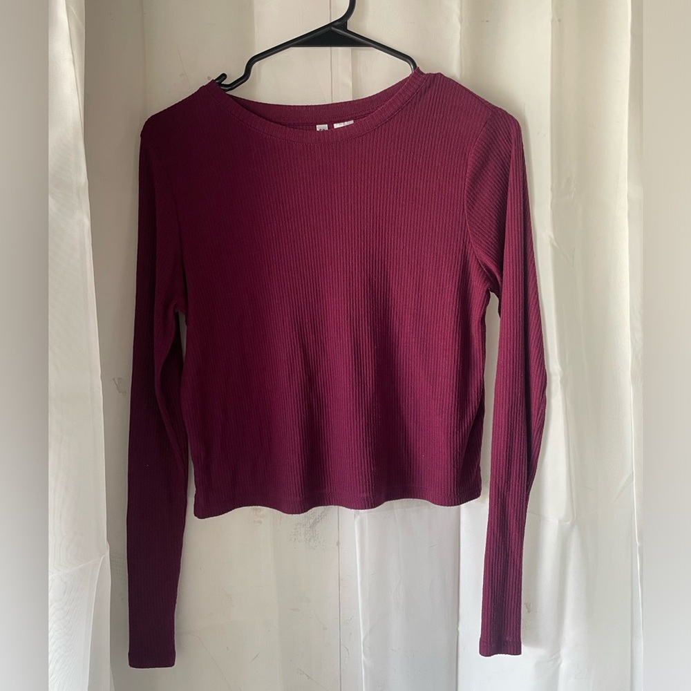 🎄Buy2Get1Free🎄Maroon sweater